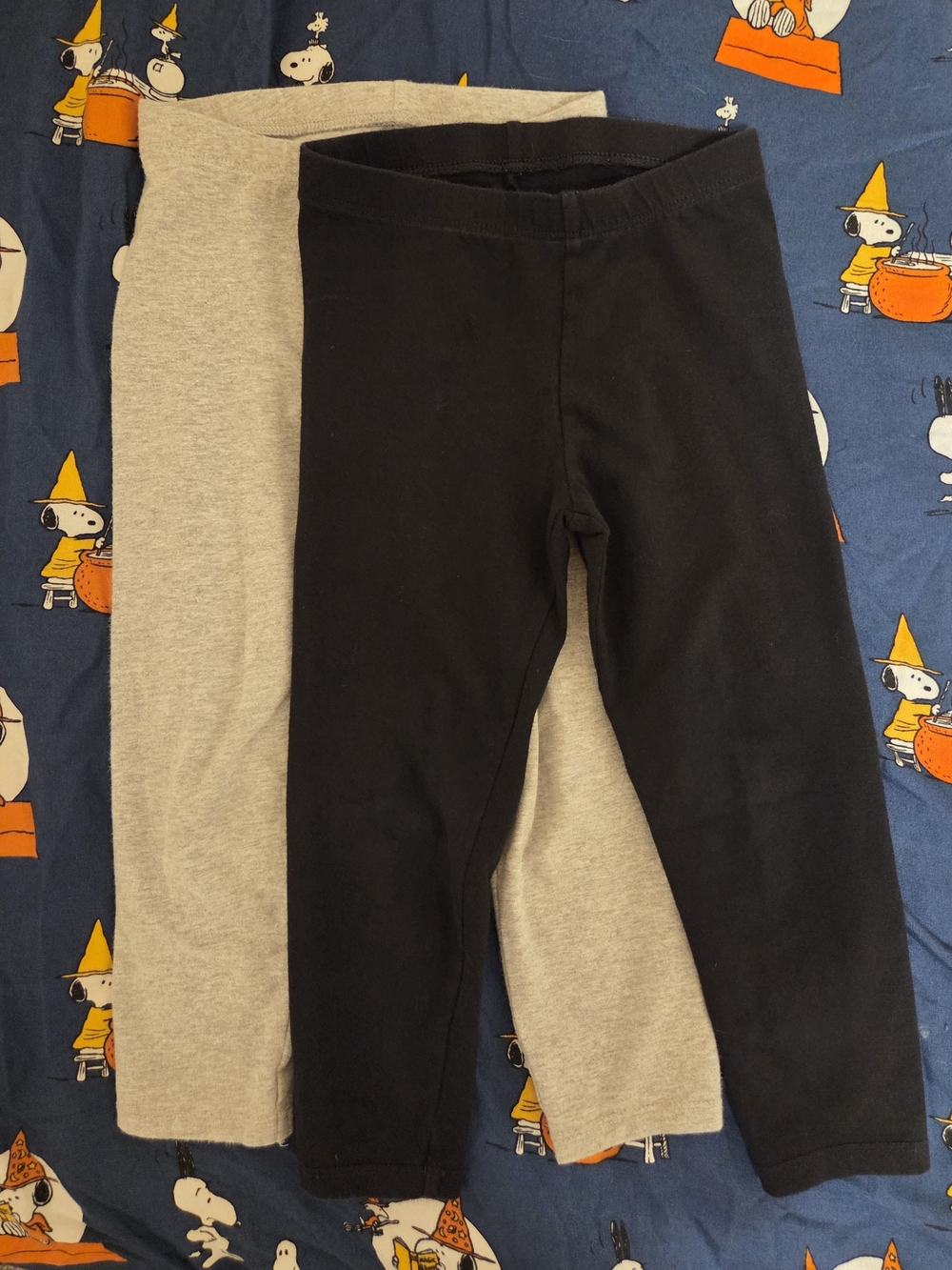 Bundle: Cat & Jack 3T Stretch Leggings - Black & Heather Gray